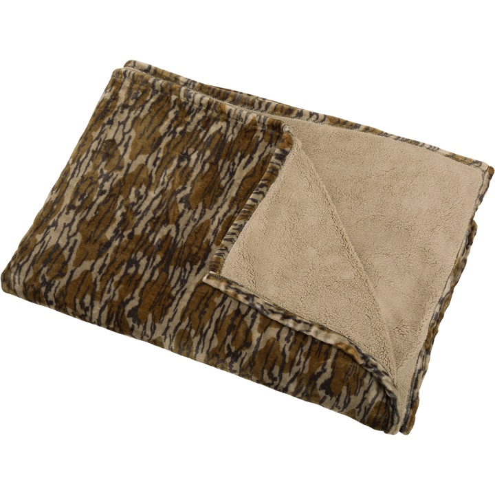 Drake Old School Fleece Blanket Original Bottomland 60in x 84in