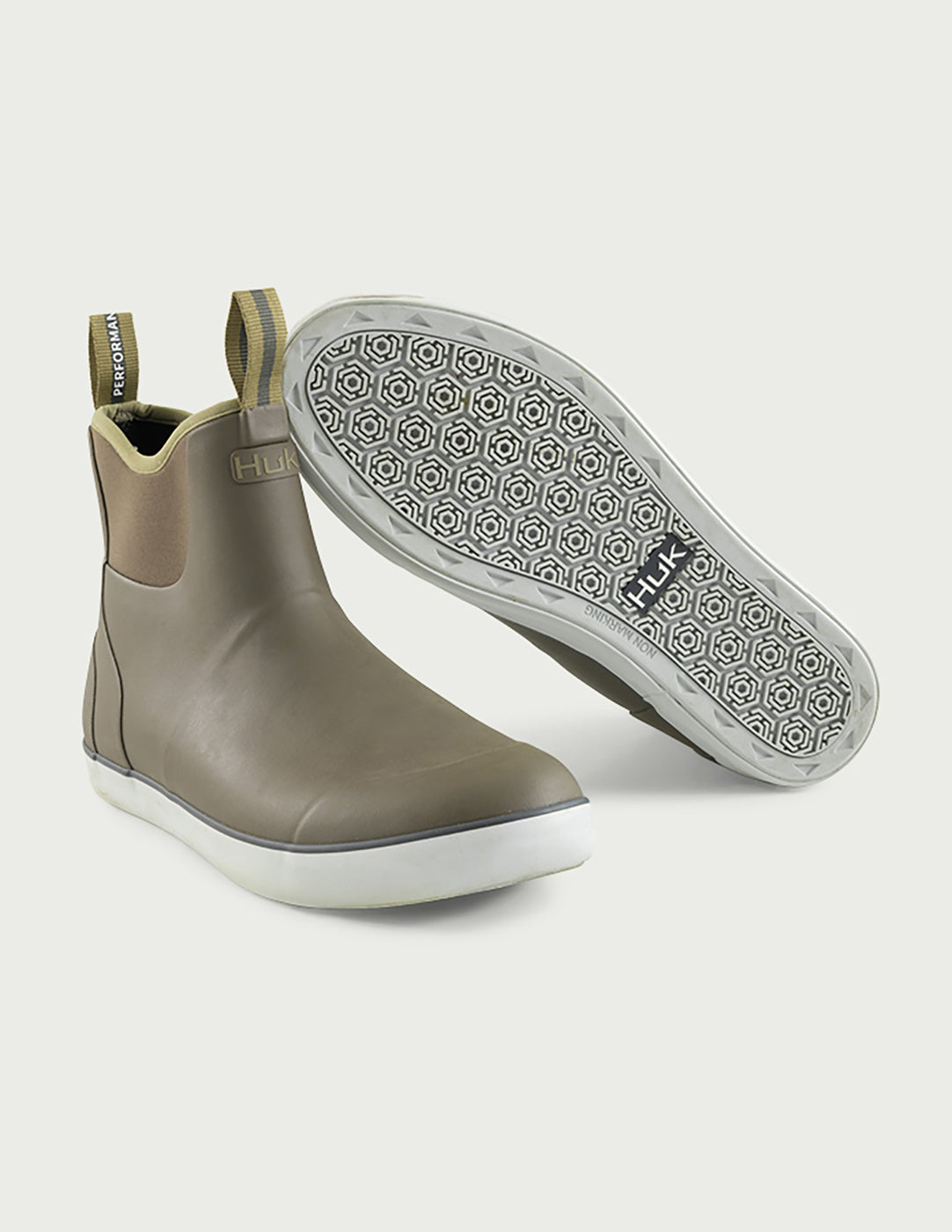 HUK Rogue Wave Mud Size 8