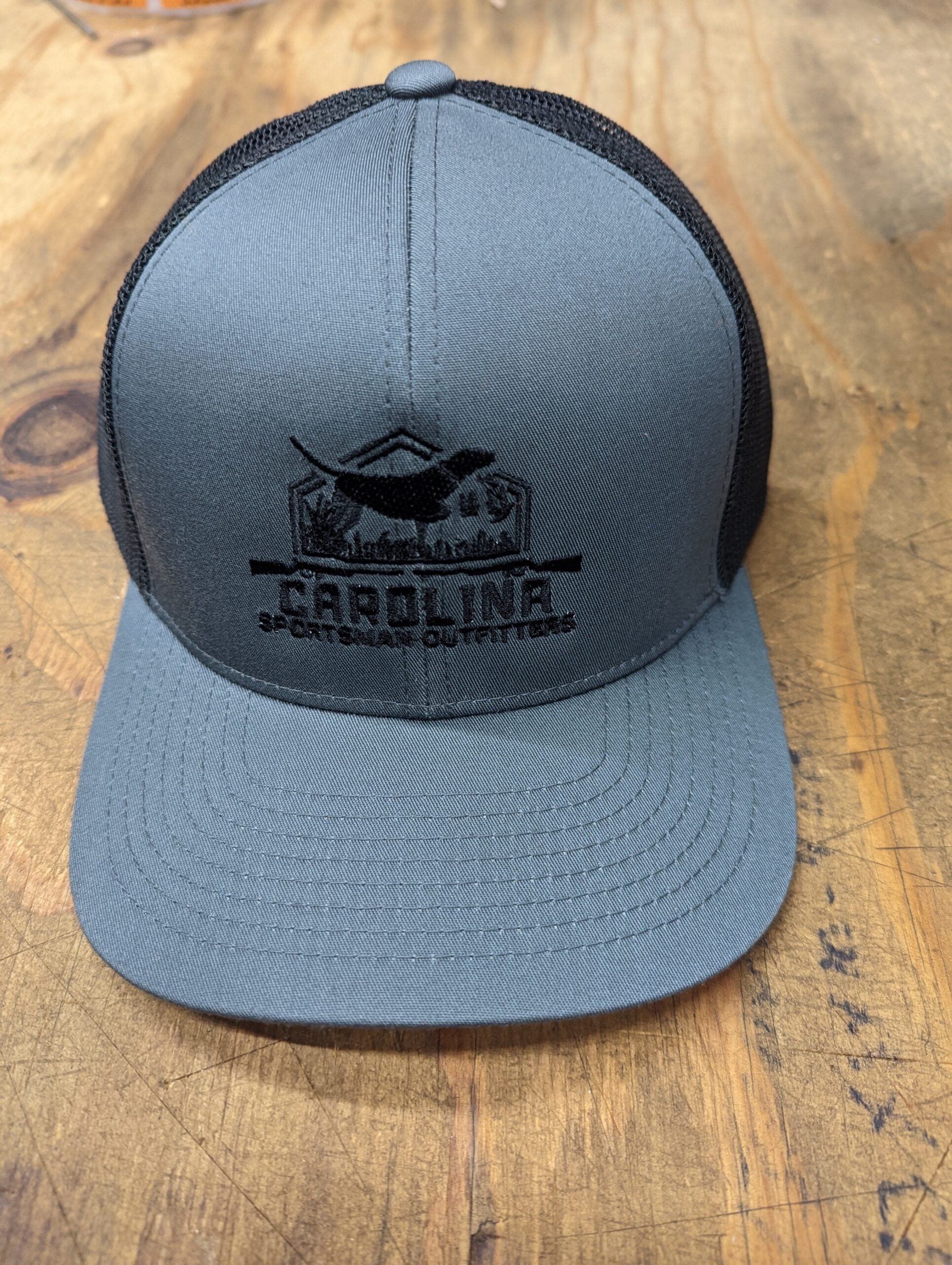 Graphite/Black/Graphite 104C HAT