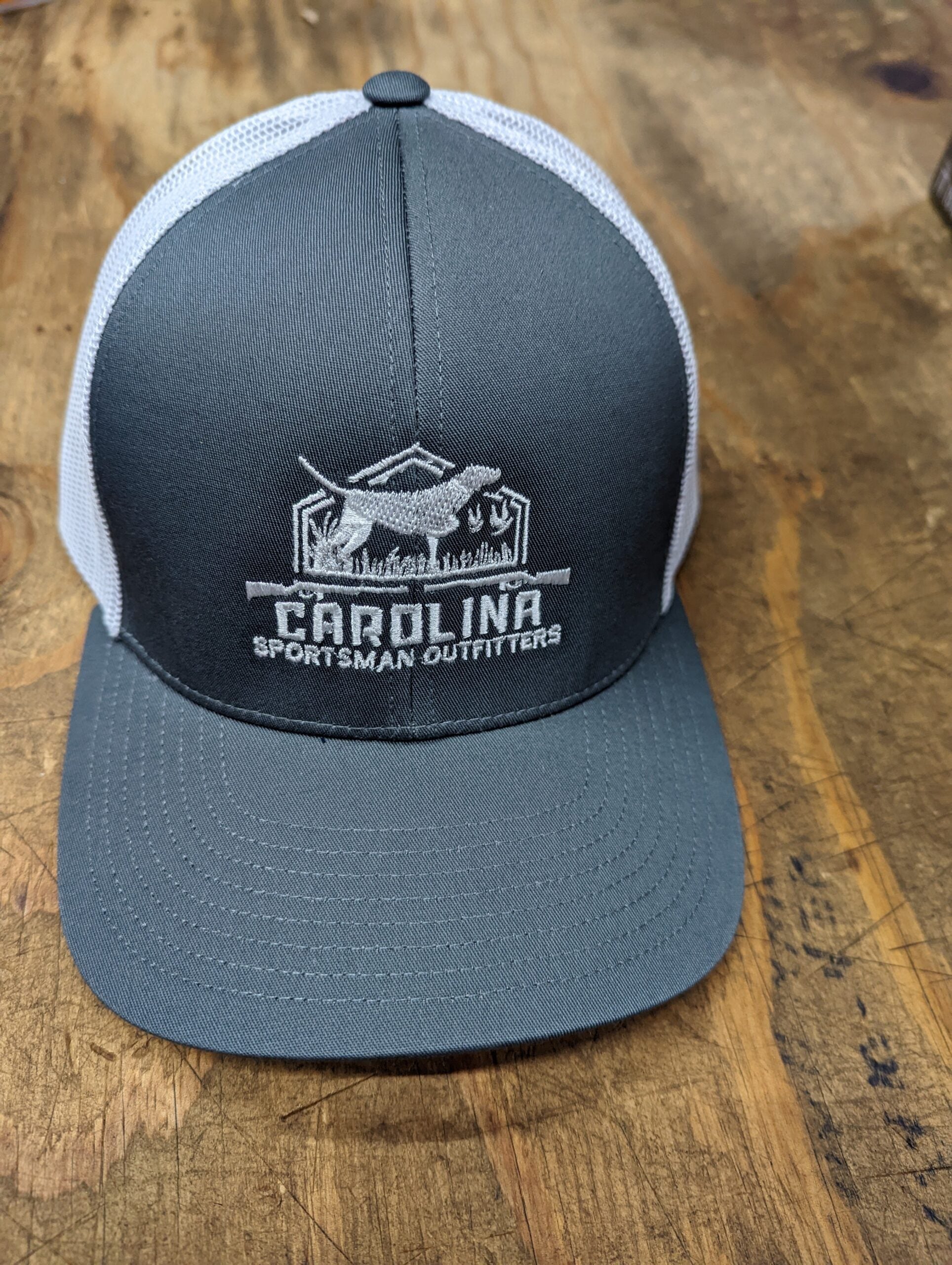 Graphite/White/Graphite 104C HAT