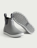 HUK Rogue Wave Grey Size 8