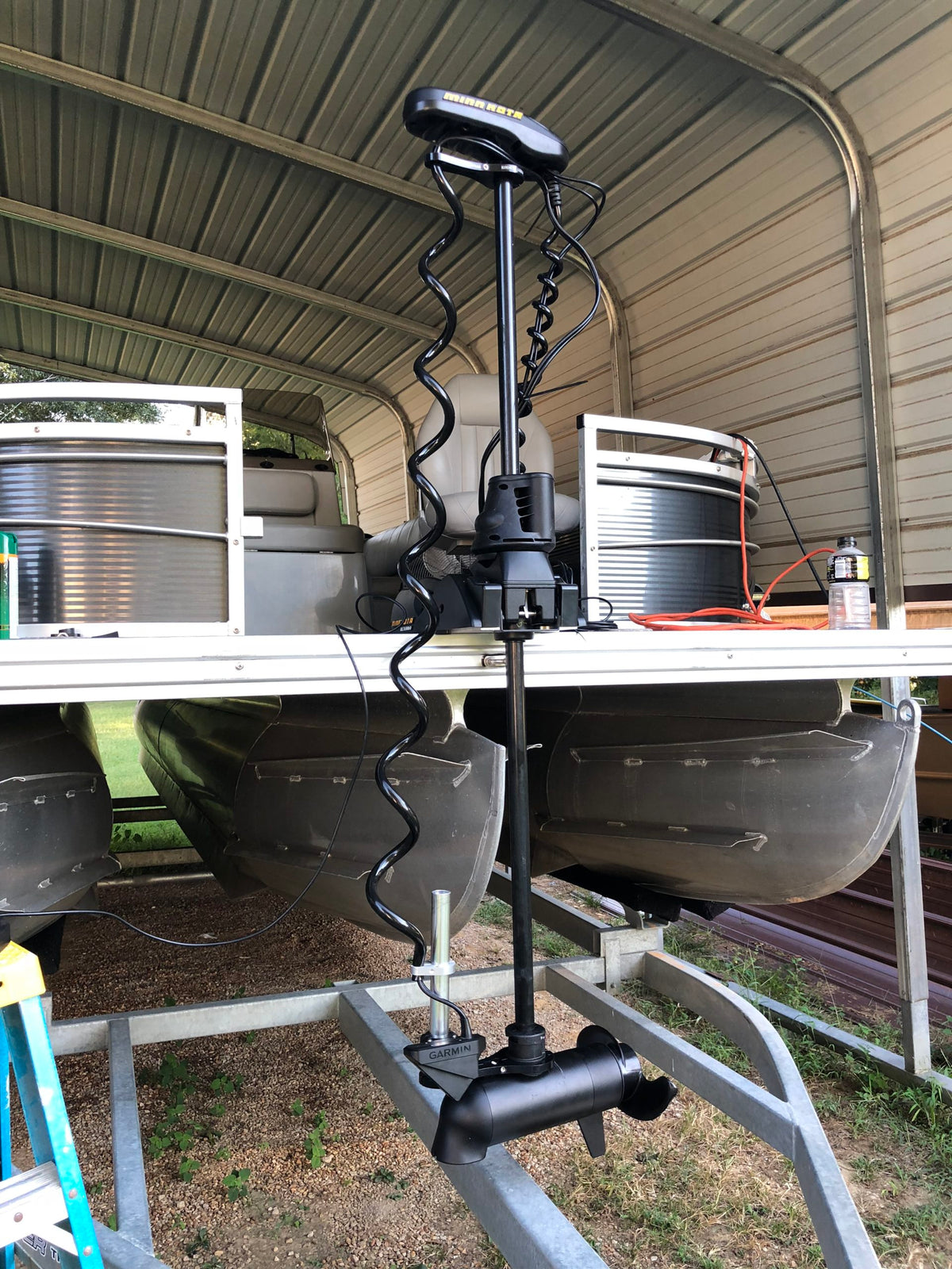 Live View Transducer Mount for LiveScope, ActiveTarget & MEGA Live on Your Trolling Motor
